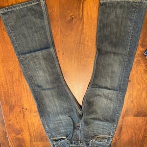 Levi’s 527 jeans